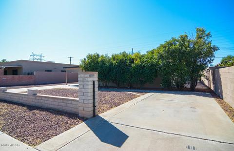 5510 S Canada Dr, Tucson, AZ 85706 photo 3