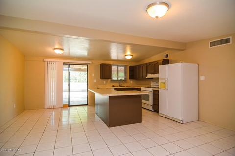 5510 S Canada Dr, Tucson, AZ 85706 photo 7
