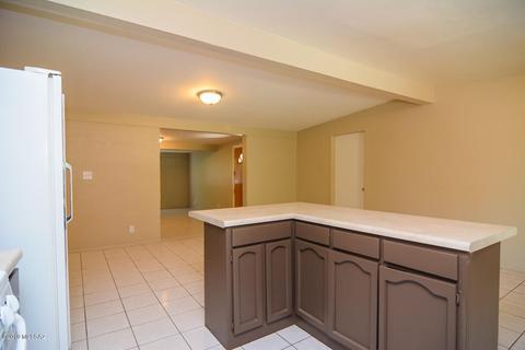 5510 S Canada Dr, Tucson, AZ 85706 photo 11