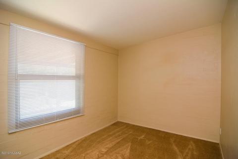 5510 S Canada Dr, Tucson, AZ 85706 photo 12