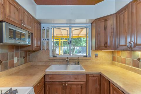 3960 E Hampton Pl, Tucson, AZ 85712 photo 29