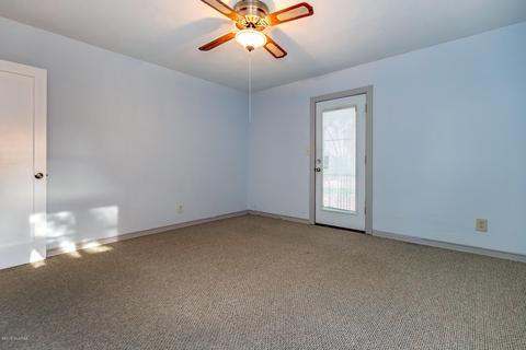 3960 E Hampton Pl, Tucson, AZ 85712 photo 18