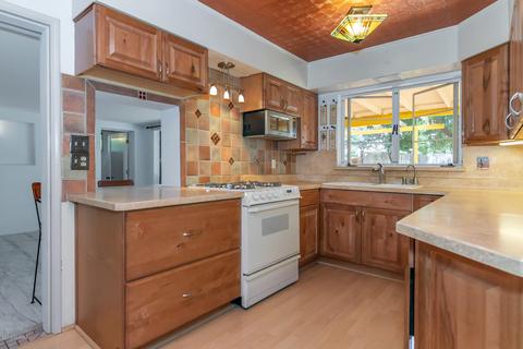 3960 E Hampton Pl, Tucson, AZ 85712 photo 3