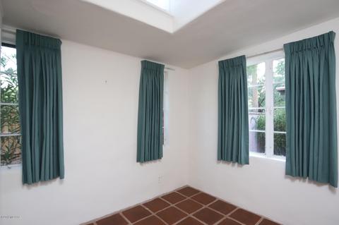 2210 E Hampton St, Tucson, AZ 85719 photo 26