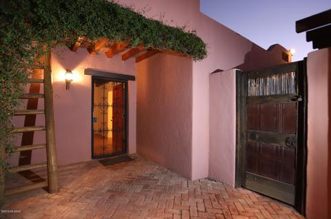 2210 E Hampton St, Tucson, AZ 85719 photo 5