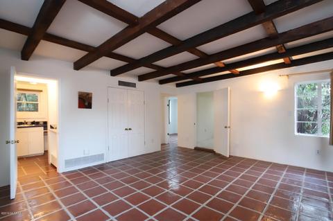 2210 E Hampton St, Tucson, AZ 85719 photo 22