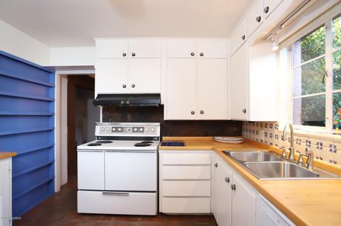 2210 E Hampton St, Tucson, AZ 85719 photo 14
