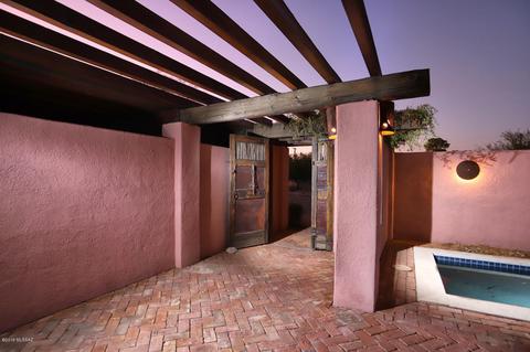 2210 E Hampton St, Tucson, AZ 85719 photo 4