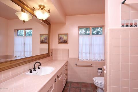 2210 E Hampton St, Tucson, AZ 85719 photo 32