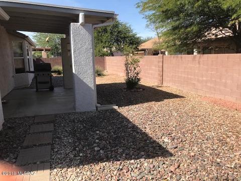 9631 E Lancashire Way, Tucson, AZ 85747 photo 24