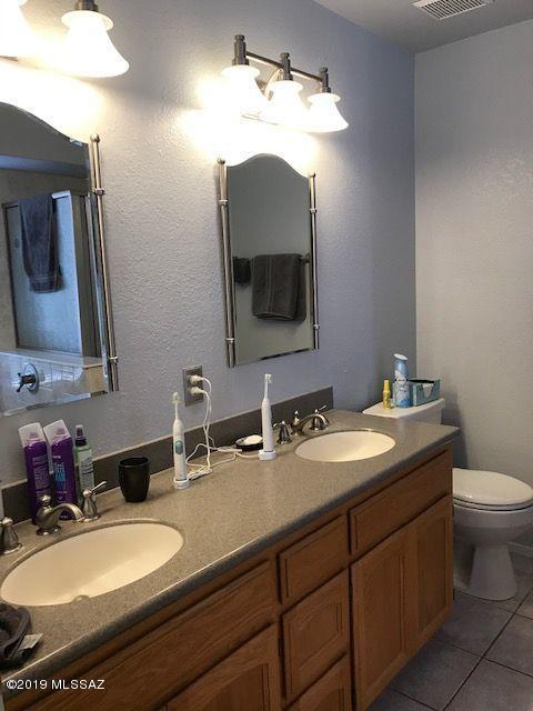 9631 E Lancashire Way, Tucson, AZ 85747 photo 14