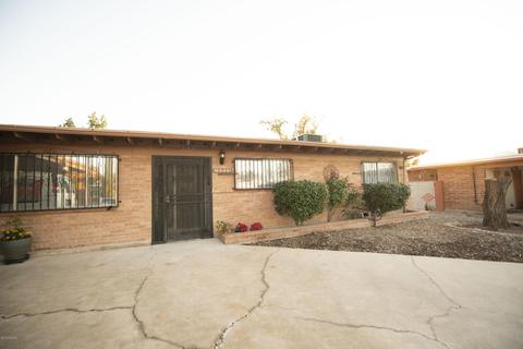 9326 E Daniel Pl, Tucson, AZ 85710 photo 1