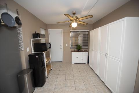 9326 E Daniel Pl, Tucson, AZ 85710 photo 6