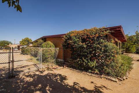 2902 E 27th St, Tucson, AZ 85711 photo 24
