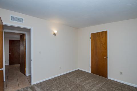 2902 E 27th St, Tucson, AZ 85711 photo 14