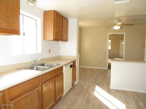 574 E Pomerene Rd, Benson, AZ 85602 photo 10