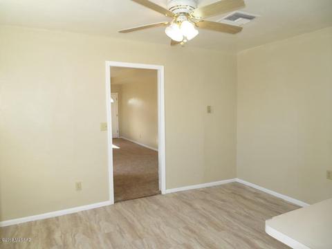 574 E Pomerene Rd, Benson, AZ 85602 photo 11