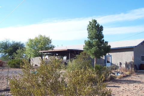 311 E Chuckwagon Loop, Safford, AZ 85546 photo 3