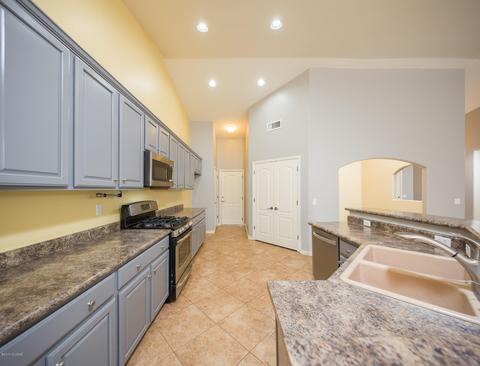 865 S Eynon Pl, Vail, AZ 85641 photo 7