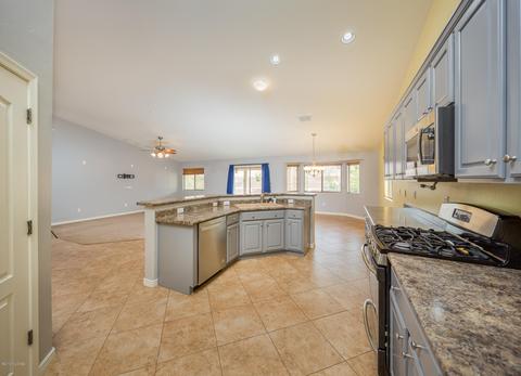 865 S Eynon Pl, Vail, AZ 85641 photo 5