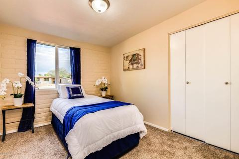 4860 S Rosette Pl, Tucson, AZ 85730 photo 12
