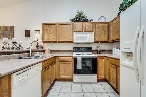 585 W Grantham St, Vail, AZ 85641 photo 8