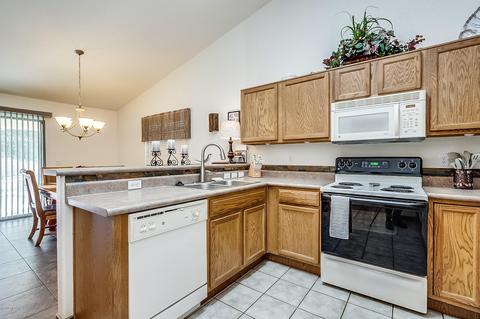 585 W Grantham St, Vail, AZ 85641 photo 9