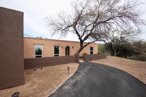 4815 E River Rd, Tucson, AZ 85718 photo 10