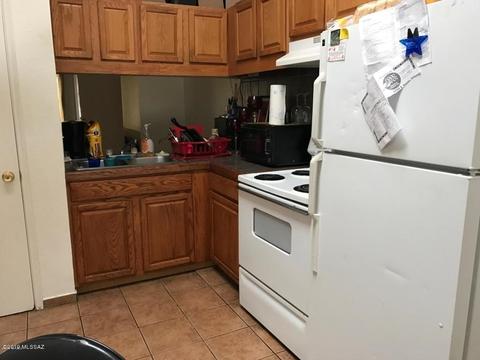 409 E Thoroughbred St, Tucson, AZ 85706 photo 3