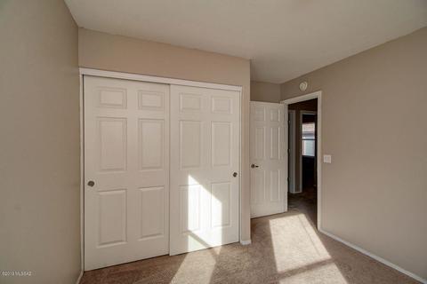7960 E Revolution, Tucson, AZ 85730 photo 17
