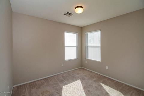 7960 E Revolution, Tucson, AZ 85730 photo 16