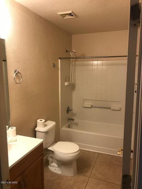 5896 E Tercel Dr, Tucson, AZ 85756 photo 9