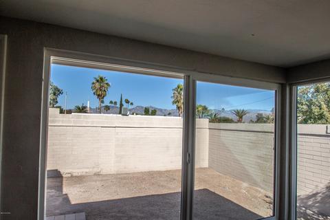 6933 E Oberlin Dr, Tucson, AZ 85710 photo 27