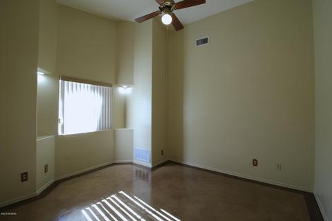 9133 Elderberry St, Tucson, AZ 85747 photo 7