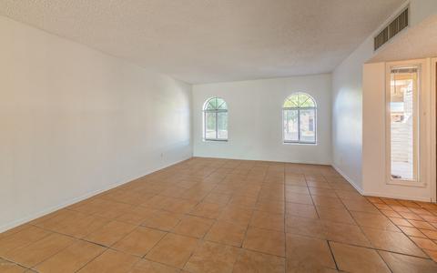 608 E Savannah St, Vail, AZ 85641 photo 2