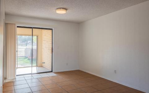 608 E Savannah St, Vail, AZ 85641 photo 4
