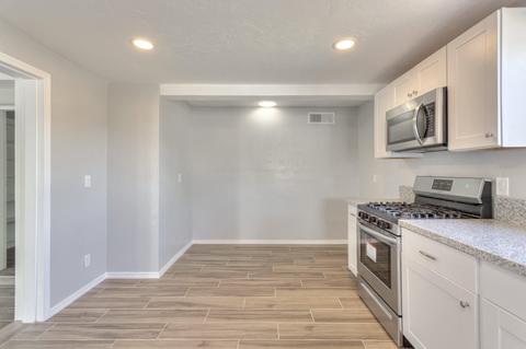 6743 E Cooper St, Tucson, AZ 85710 photo 3