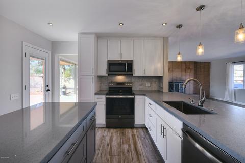 5708 E 7th St, Tucson, AZ 85711 photo 10