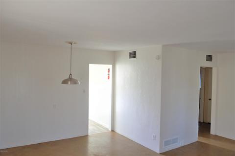 1334 E Spring St, Tucson, AZ 85719 photo 2