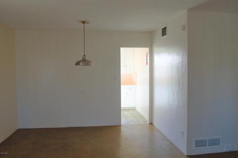 1334 E Spring St, Tucson, AZ 85719 photo 6
