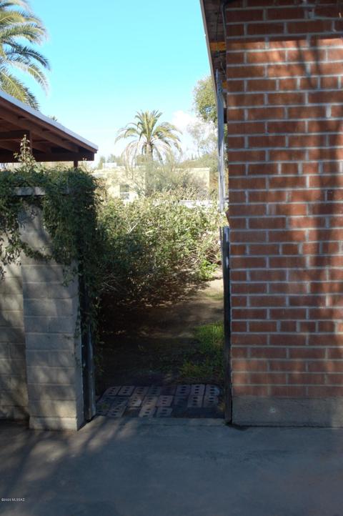 1334 E Spring St, Tucson, AZ 85719 photo 31