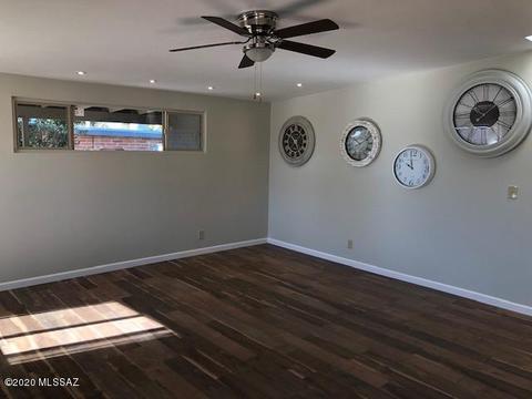 8217 E 20th St, Tucson, AZ 85710 photo 4