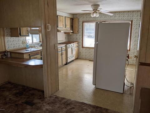 629 E Lake Dr, Benson, AZ 85602 photo 4