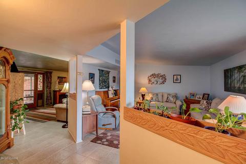 6134 E Adobe Pl, Tucson, AZ 85712 photo 9