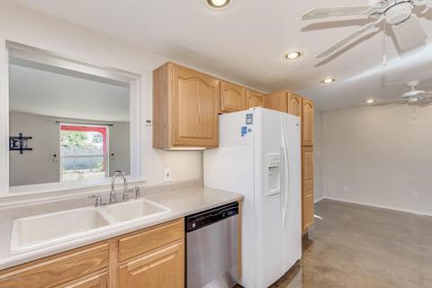 8230 E 18th St, Tucson, AZ 85710 photo 6