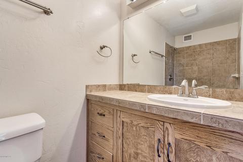 8230 E 18th St, Tucson, AZ 85710 photo 16