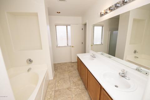 7632 S Athel Tree Dr, Tucson, AZ 85747 photo 18