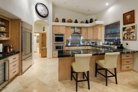 7068 E Townsend Pl, Tucson, AZ 85750 photo 2