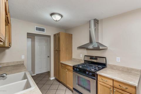 6557 E Nelson Dr, Tucson, AZ 85730 photo 12