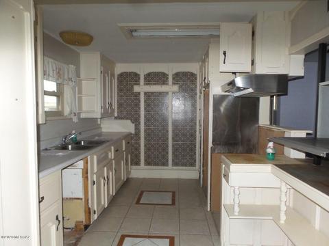 449 N Curtis Ave, Willcox, AZ 85643 photo 6